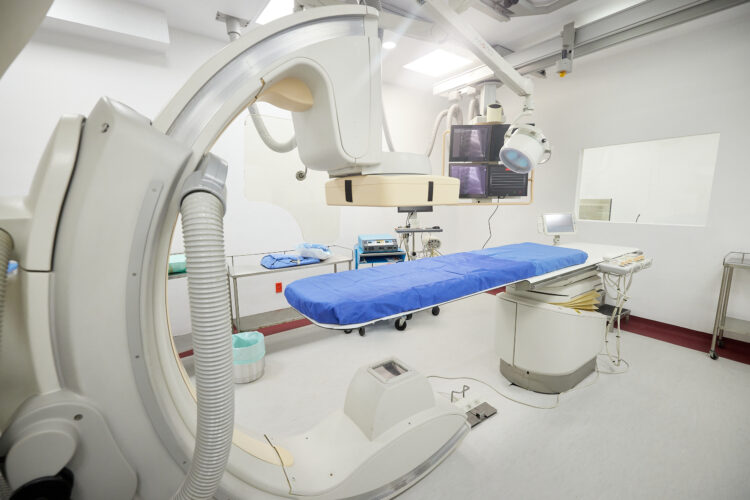 Entrega Américo equipo médico a 19 hospitales y 12 jurisdicciones sanitarias