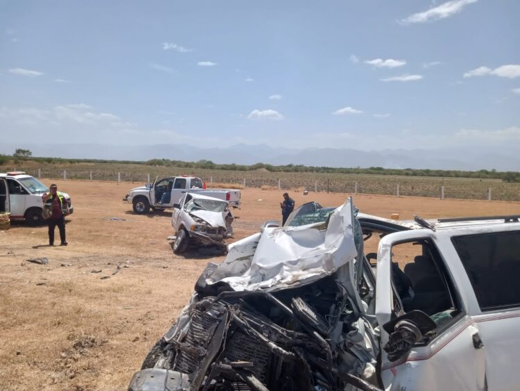 Chocan 3 vehículos en la Monterrey-Zaragoza, en Guémez: Un muerto