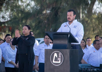 Es compromiso de la UAT engrandecer a la nación a través de la educación: Rector