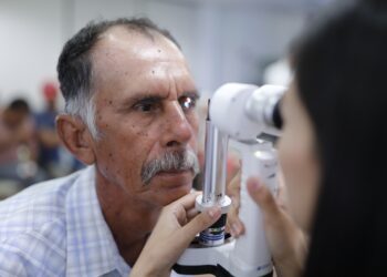 Atiende DIF Tamaulipas a 400 personas en campaña de cataratas “Bienestar en tu Mirada”