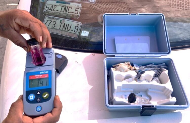 Verificó COMAPA calidad de agua en Rincón de las Flores