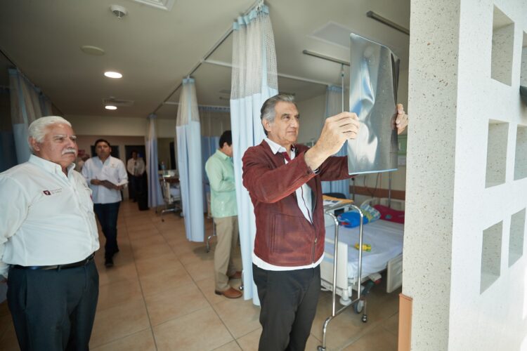 77 Millones para Hospital de Matamoros, anuncia Américo