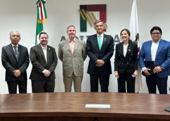 Logra gobernador apoyos para dos recintos fiscales, planta de fertilizantes y obras hidráulicas