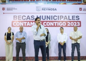 En Reynosa el programa municipal de becas más grande de México