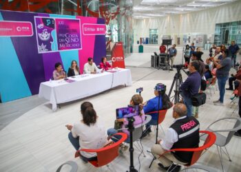 Presentó Carlos Peña Ortiz Festival internacional