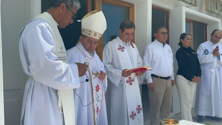 Obispo de Tampico visita penal de Altamira