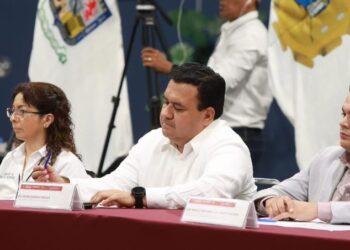 “Vómito negro” y cárcel a ex funcionarios