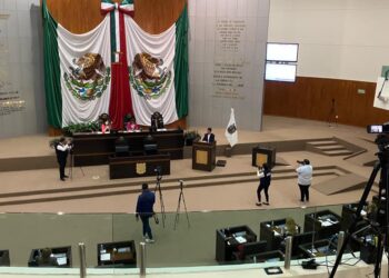 Por flojo, quitan funciones a fiscal cabecista; crean dos Vicefiscalías contra corrupción