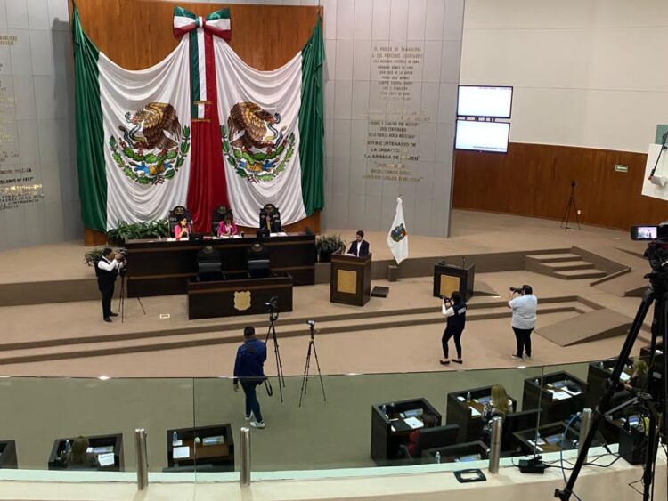 Por flojo, quitan funciones a fiscal cabecista; crean dos Vicefiscalías contra corrupción