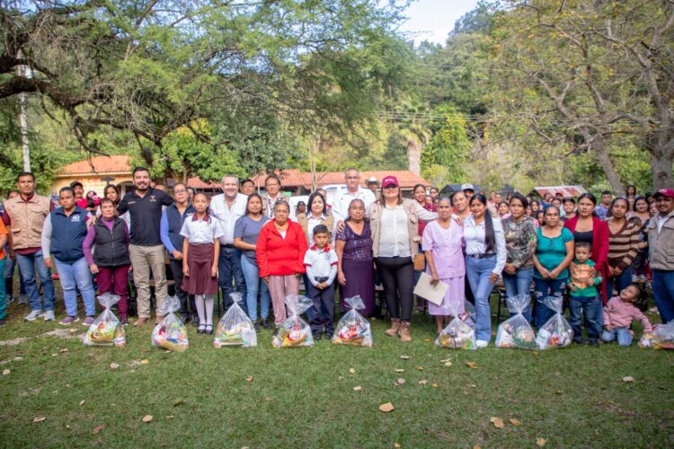 Lleva SEBIEN apoyos a comunidades apartadas en Tamaulipas