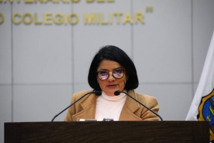 Propone Úrsula Salazar reformas que garantizan inclusión educativa a personas con autismo
