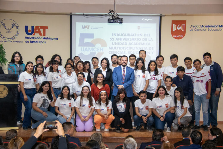 Celebra la UAMCEH UAT 52 años de formar profesionales de excelencia