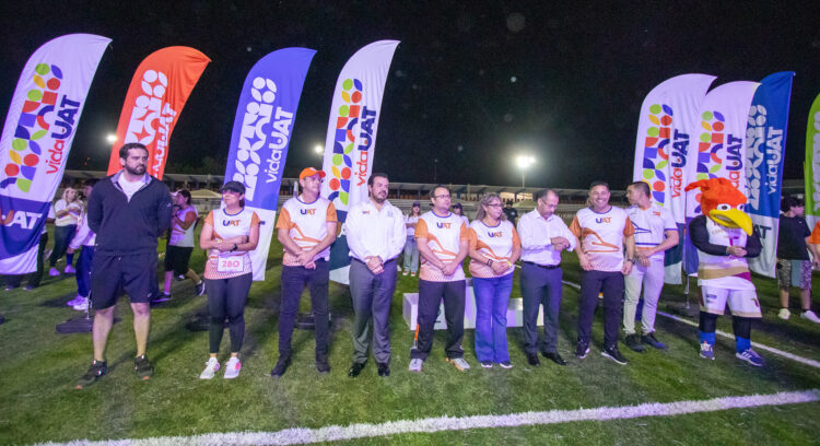 Realiza UAT con éxito la primera carrera nocturna 5k en Ciudad Victoria