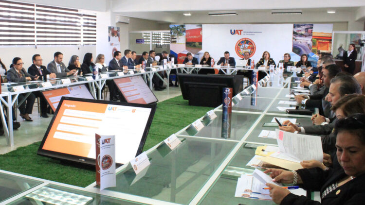 Colegio de Directores de la UAT celebra reunión en el Campus Reynosa