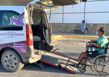 DIF Reynosa ofrece traslados para terapias del CRI
