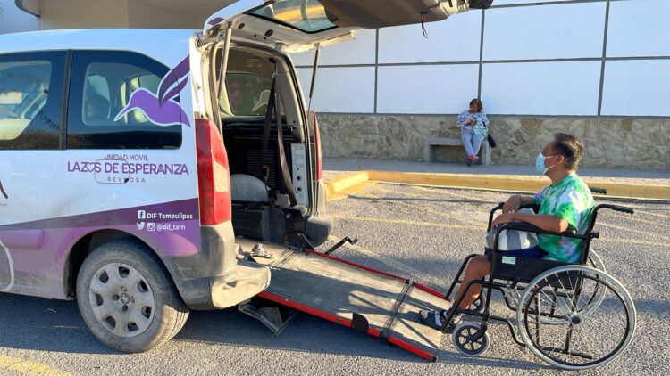 DIF Reynosa ofrece traslados para terapias del CRI