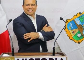 En Morena no habrá “chapulines”