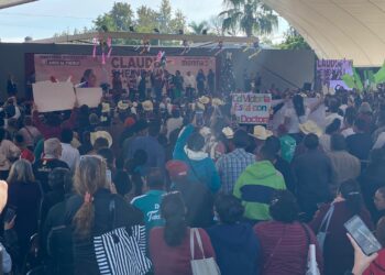 Pedí dos días sin goce de sueldo para ir con Sheinbaum: Lalo Gattás