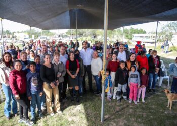 Disfrutaron colonos de la Artículo 27 un Día de Reyes con Alcalde de Reynosa