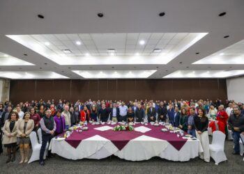 Convivió Alcalde Carlos Peña Ortiz por Día del Periodista con comunicadores de Reynosa