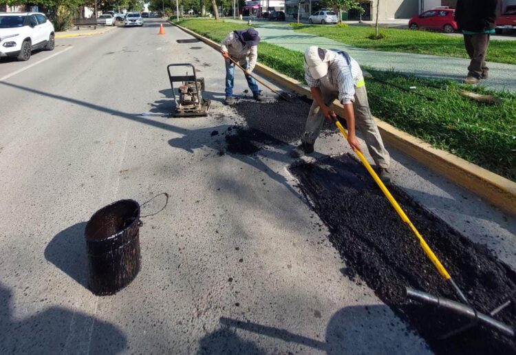 Retoma Municipio programa de bacheo