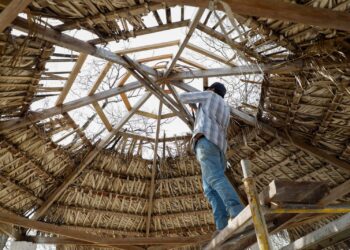 Rehabilita Gobierno del Alcalde Carlos Peña Ortiz La Playita