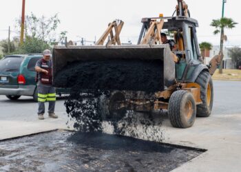 Programa de bacheo del Gobierno Municipal mejora vialidades en Reynosa