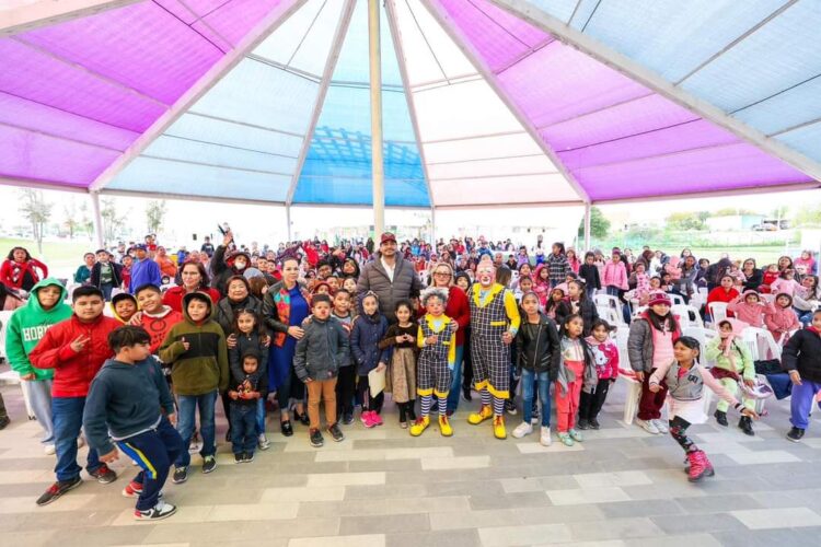 Celebró Alcalde Carlos Peña cumpleaños a cerca de 400 niños y niñas en Reynosa