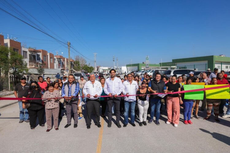 Inauguran y celebran en Balcones pavimentación hidráulica por 7.9 MDP para más de 3 Mil personas