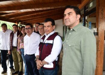 Morena: Empieza el humo blanco