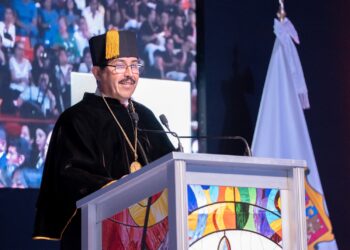Dámaso Anaya rinde juramento como rector de la UAT ante la asamblea universitaria