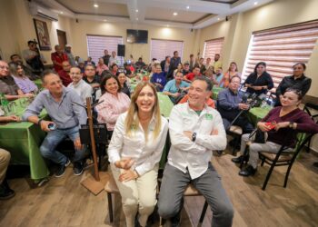 Maki y Geño explican a periodistas de Nuevo Laredo el «Plan C»