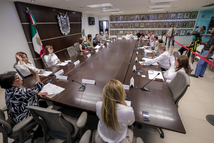 Carlos Peña preside Sesiones Ordinarias del Cabildo de Reynosa