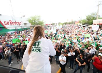 Maki demuestra músculo en Reynosa: Mitin de 10 mil almas