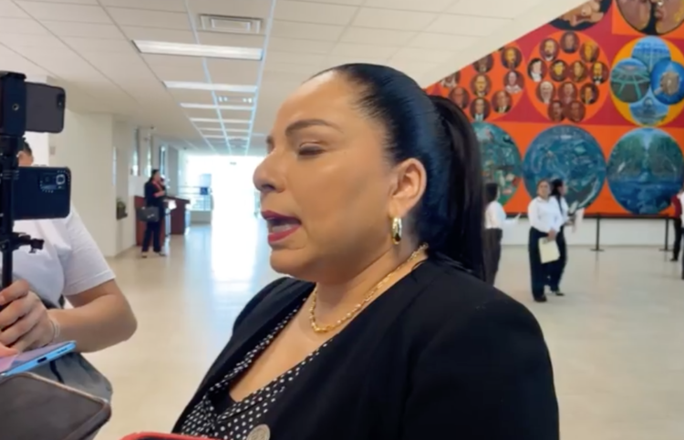 Olivia Lemus, complicidades con el cabecismo