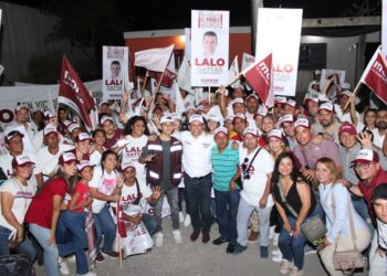 Con 10 puntos de ventaja, Lalo Gattás avanza en su campaña por Victoria