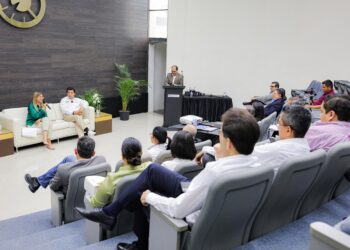 Maki y «La Borrega» se reunen con empresarios en Matamoros