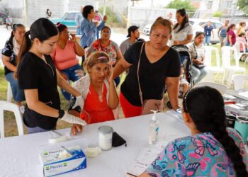 Programa Primero Sanos llega a colonia Presa La Laguna