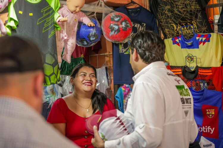 Carlos Peña Ortiz Continuará Impulsando el Comercio Local en Reynosa