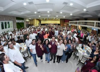 Carlos Peña Ortiz consolida su reelección con arranque multitudinario