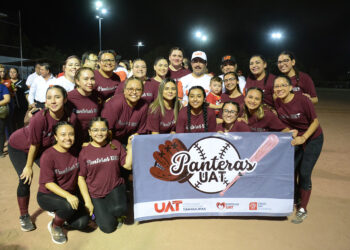 Inaugura rector Dámaso Anaya el Torneo de softbol para Funcionarios, Maestros y Empleados de la UAT