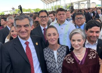 Buenas cuentas de Américo, a Claudia
