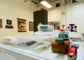 Invita Alcalde Carlos Peña Ortiz a exposición de artes plásticas