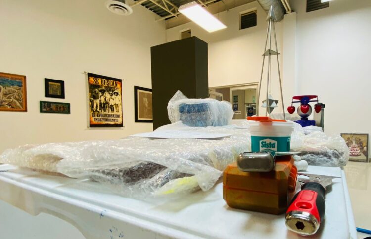 Invita Alcalde Carlos Peña Ortiz a exposición de artes plásticas