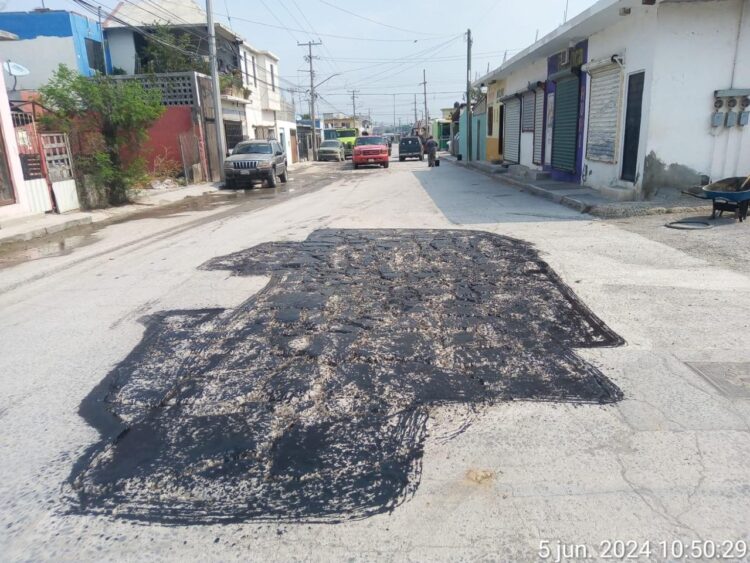 Realiza Gobierno de Carlos Peña Ortiz rehabilitación intensiva de pavimentación 
