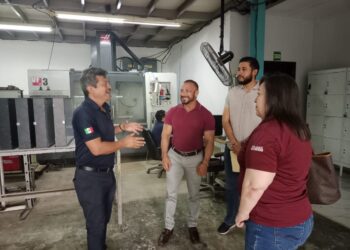 Ayuntamiento de Carlos Peña Ortiz capacita a personal de maquiladoras