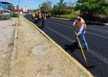 Restauran Municipio y Gobierno del Estado más 3,950 m2 de pavimento