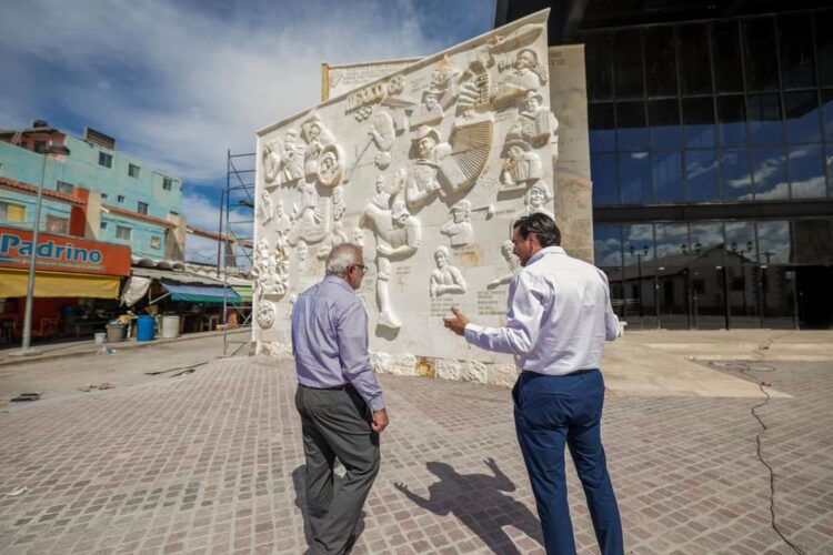 El alcalde Carlos Peña y el secretario de Obras del Estado, Pedro Cepeda, recorren Reynosa