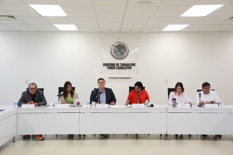 Amonestación pública a diputados de Tamaulipas, por groseros