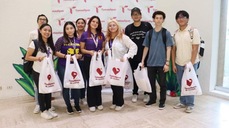 Impulsa gobierno estatal oportunidades para estudiantes tamaulipecos en Nuevo León con becas y apoyos